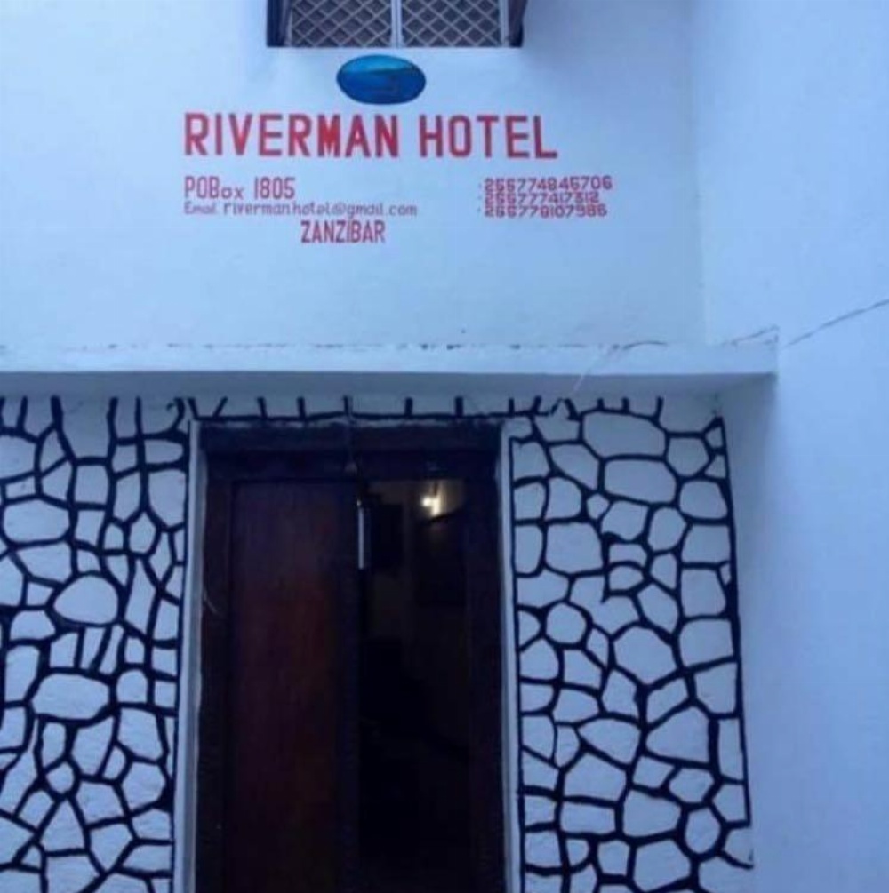 Riverman Hotel Main image